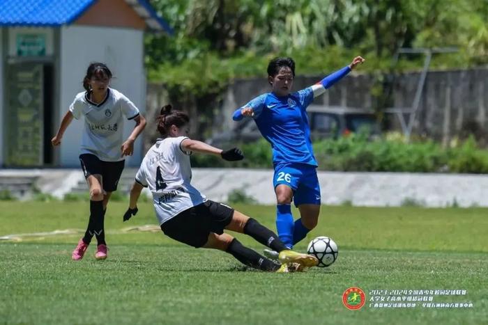  曼城女足夺得联赛冠军创历史  