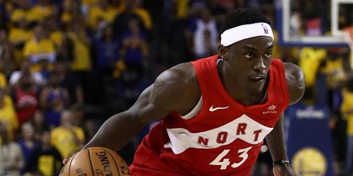  猛龙西亚卡姆达成亿元续约，北境之王留核心  